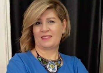 لغيابهم اكتب