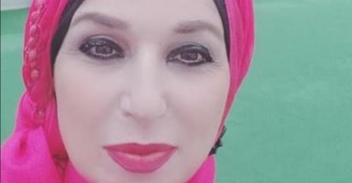 آمنة ناصر /بك فقط