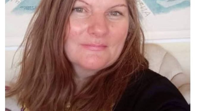 أنت /إيفا بتروبولو