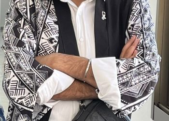 على حافة اللا شيء /وحيد الساحلي