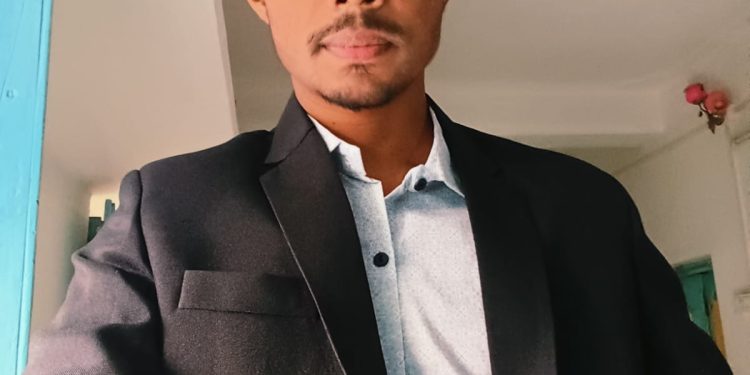 بين القيود والأطلال /عماد الدين