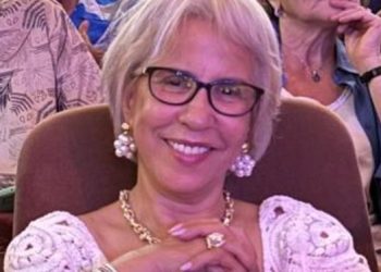 سفن الرحمة /لطيفة ماجد