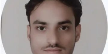 مرآتك القمر /مصطفى عبد الملك الصميدي