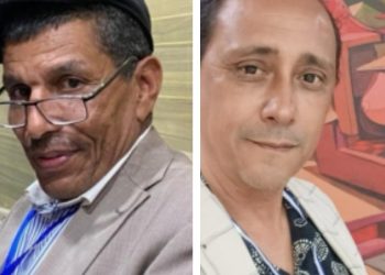 الفنان التشكيلي المغربي أحمد الهواري لمجلة أزهار الحرف حاوره من المغرب محمد زوهر