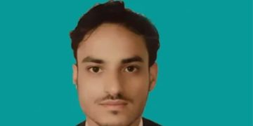 رسائل الغيم /مصطفى عبد الملك الصميدي