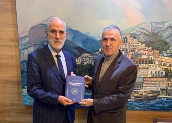 “قراءة نقدية في أدلة النبوة – في كتاب الدكتور عيني سناني” بقلم أ. د. بكر إسماعيل الكوسوفي