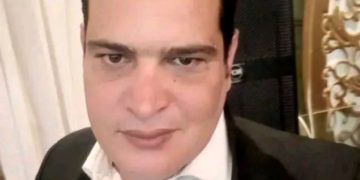 عطر السنين/سعيد إبراهيم زعلوك