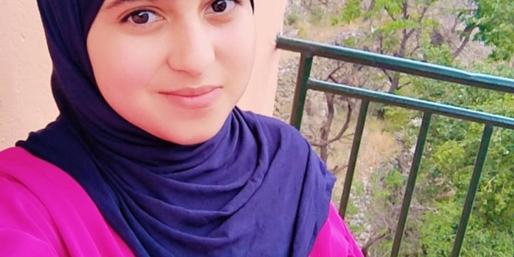 حسناء رسمي /نزف لا يزول