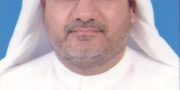 الشاعر الكويتي عبد الله الحمر لمجلة أزهار الحرف حاورته من السعودية نازك الخنيزي