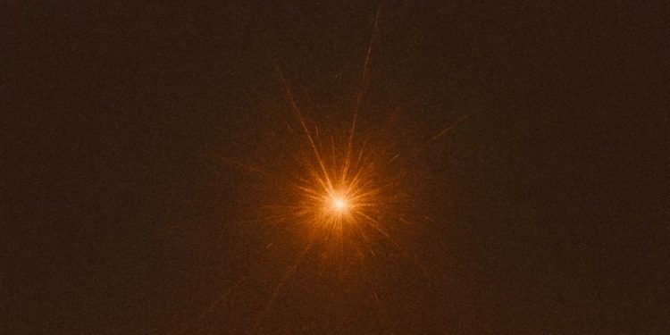 شرارة البدء /نازك الخنيزي