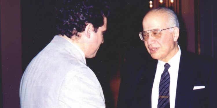 كوسوفا في وجدان العرب: دور د. عصمت عبد المجيد بقلم: أ. د. بكر إسماعيل الكوسوفي