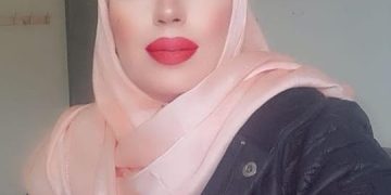 صاحب شخصية الصخرة الرمادية إعداد:الدكتورة بهية الطشم