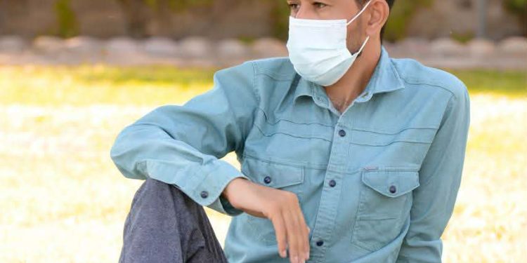 عشرون عاما /حيدر الأداني