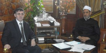 شيخ الأزهر وكوسوفا: قصة دبلوماسية الإيمان والحكمة بقلم الأستاذ الدكتور بكر إسماعيل الكوسوفي