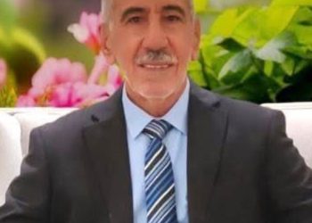 عاطف الحسيني /غربة