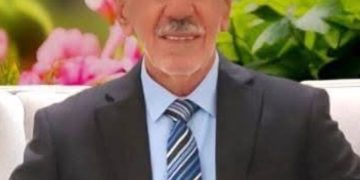 عاطف الحسيني /غربة