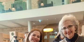 نعلم الطاعة فمتى نعلم العدالة /سارة أبي حاطوم