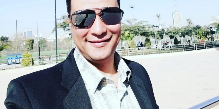 السيرة الذاتية والأدبية للأديب ناصر رمضان عبد الحميد