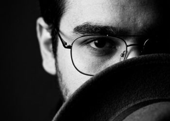 رسائل القمر الأخيرة … وحيد جلال الساحلي