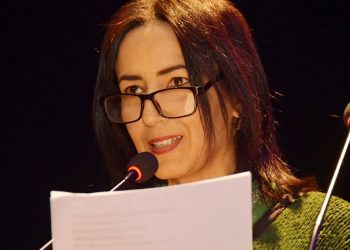 أسباب الكتابة/لطيفة خجالي