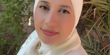 فرضية الوجود بين كفيك/د. زبيدة الفول